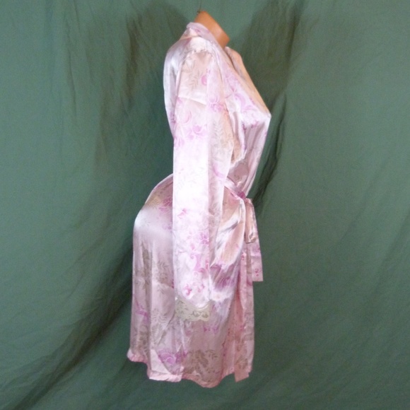 Apt 9 Medium Satin Pink Floral Robe Kimono Spa Wra - Picture 4 of 8